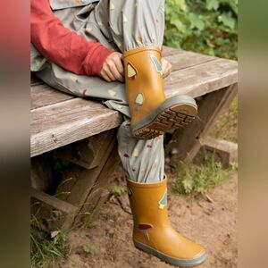 Brand new Cocovillage rainboots size 1